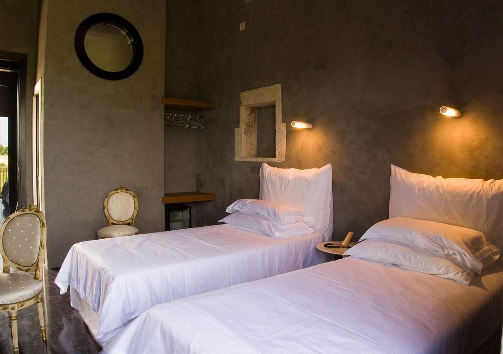 Caol Ishka Hotel Syracuse Exterior foto